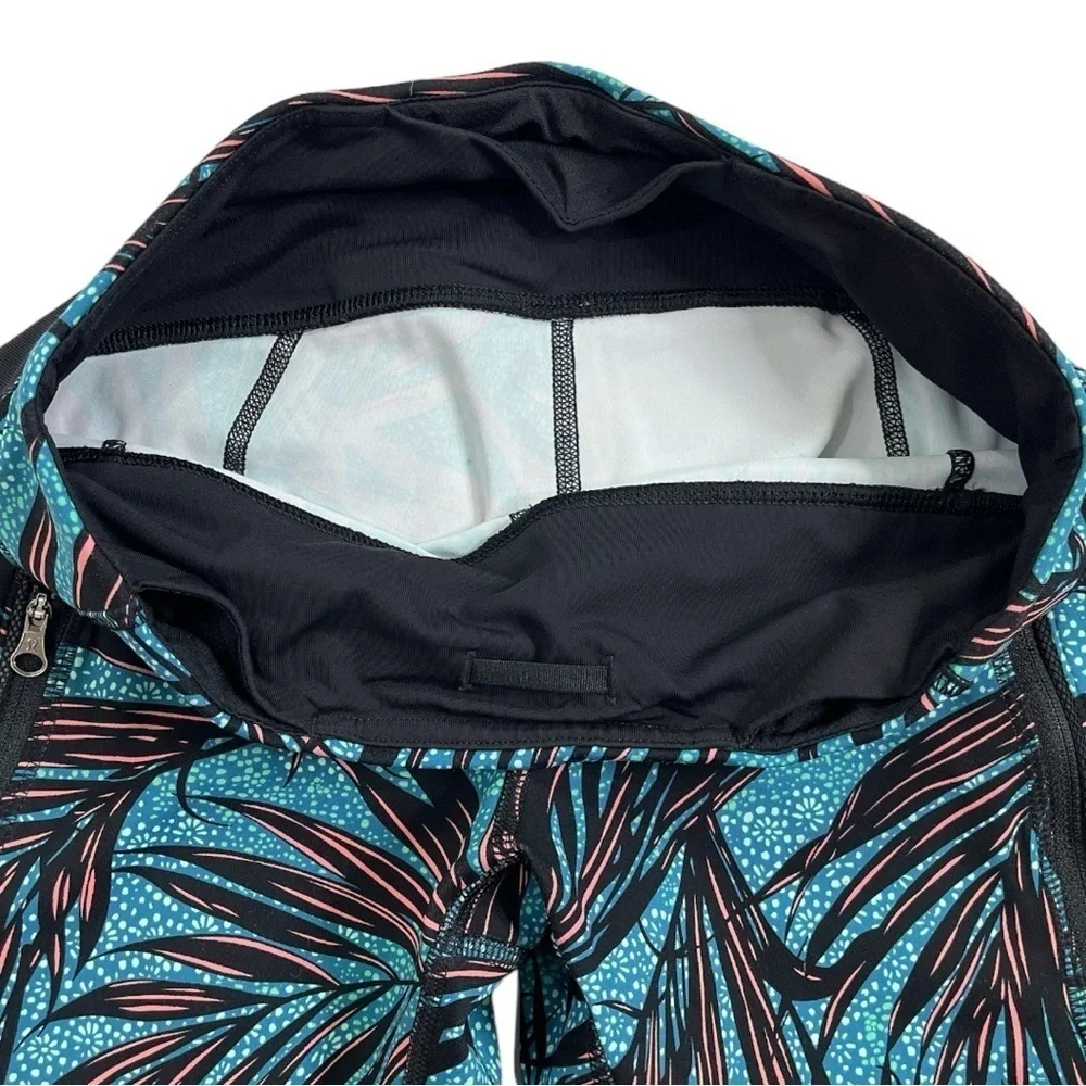 Lululemon Inspire Tight II size 6 in Palm Lace Tofino Teal Multi